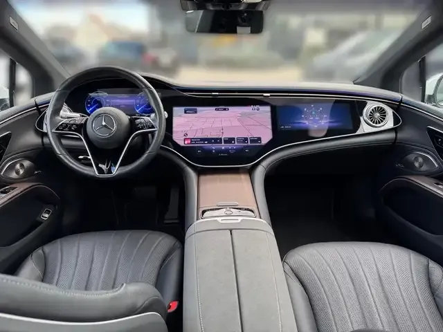 Mercedes-Benz EQS