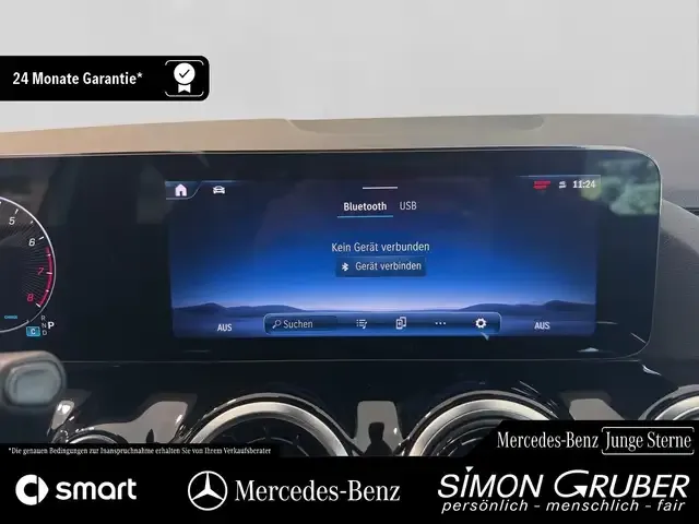 Mercedes-Benz B 180