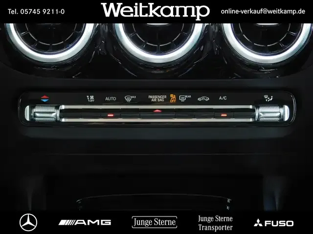 Mercedes-Benz GLA 180