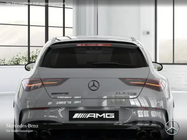 Mercedes-Benz CLA 45 AMG
