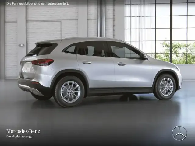 Mercedes-Benz GLA 200