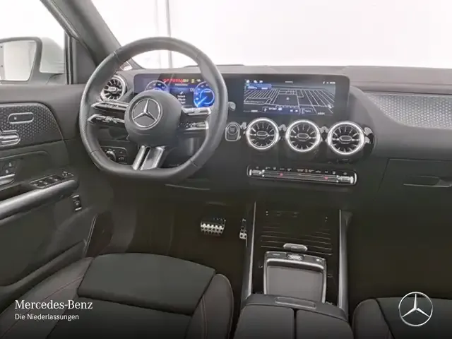 Mercedes-Benz EQA 300
