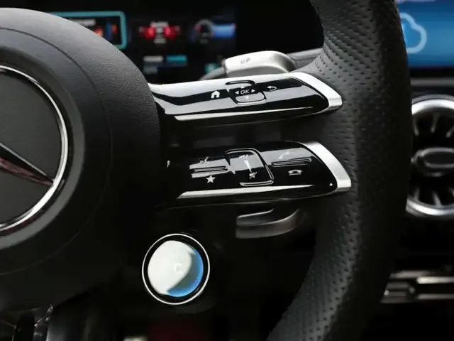 Mercedes-Benz A 35 AMG