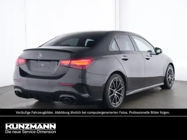 Mercedes-Benz A 35 AMG