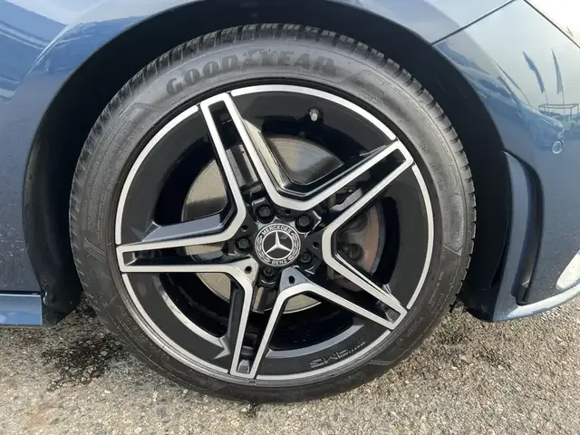 Mercedes-Benz CLA 250