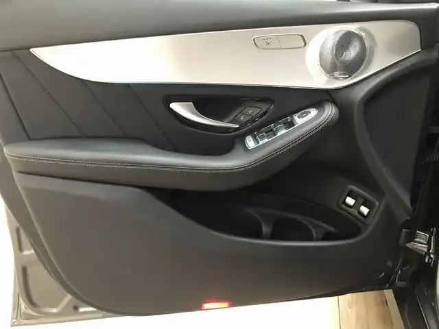Mercedes-Benz GLC 350