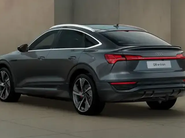 Audi Q8 e-tron