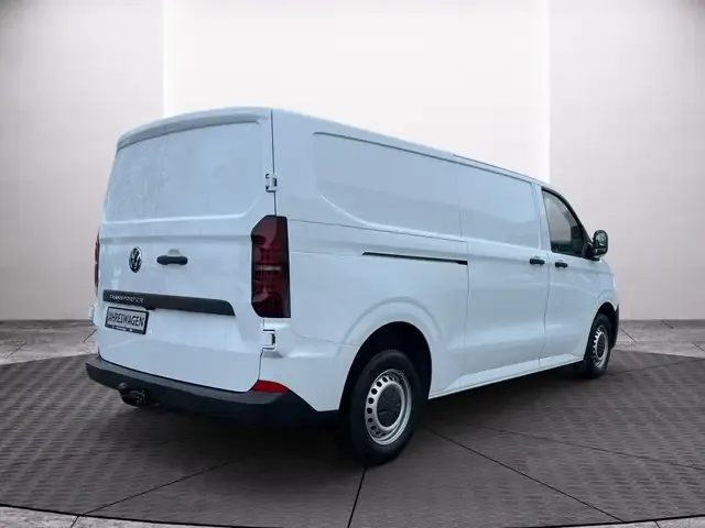 Volkswagen T7 Transporter