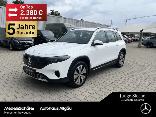 Mercedes-Benz EQB 300