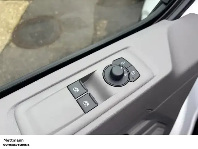 Volkswagen T7 Transporter