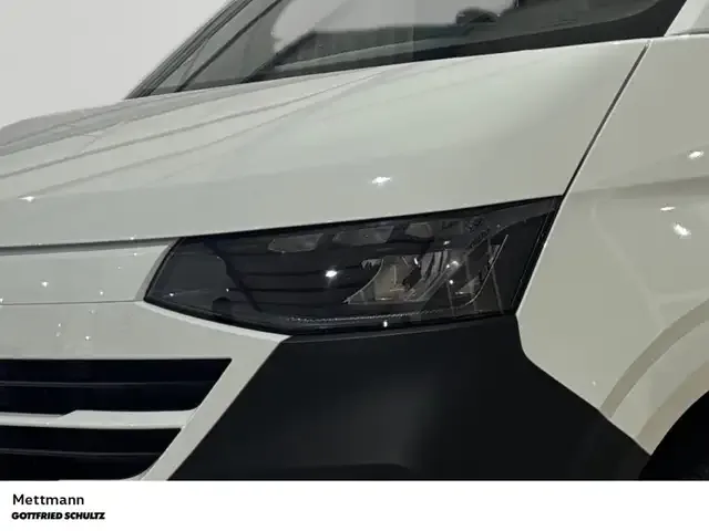 Volkswagen T7 Transporter