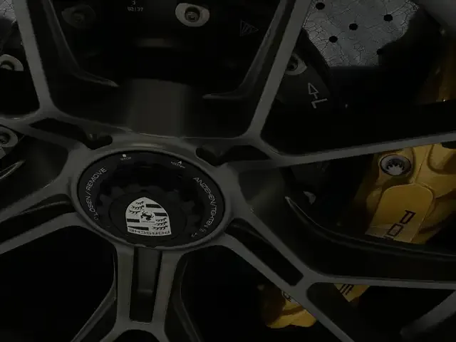 Porsche 992
