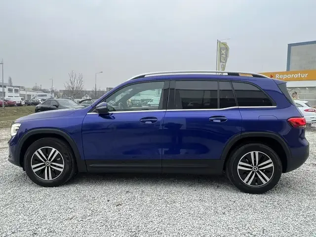 Mercedes-Benz GLB 200