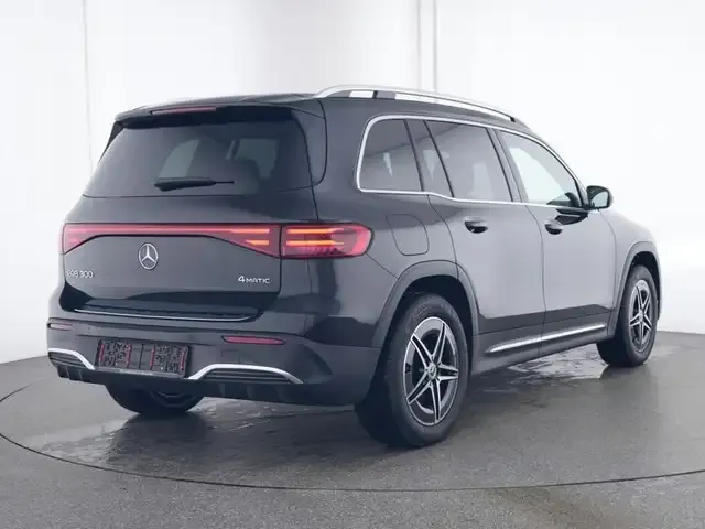 Mercedes-Benz EQB 300
