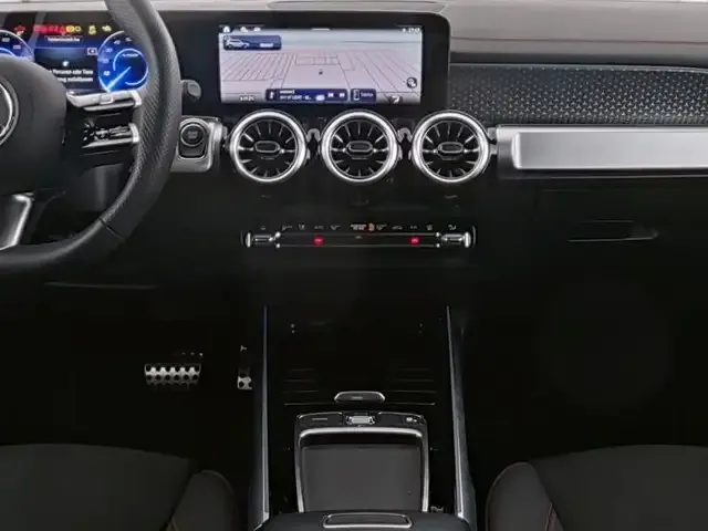 Mercedes-Benz EQB 300