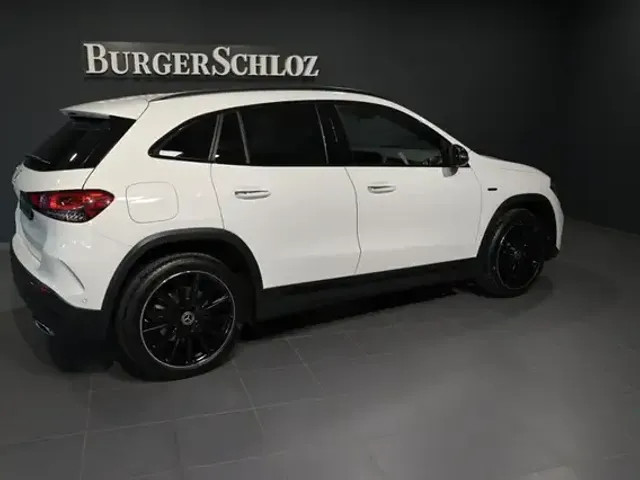 Mercedes-Benz GLA 250