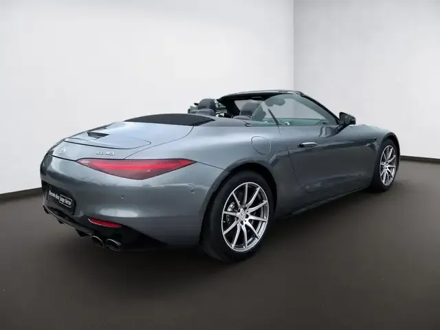 Mercedes-Benz SL 43 AMG