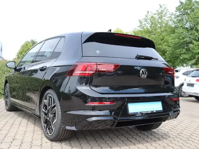 Volkswagen Golf R