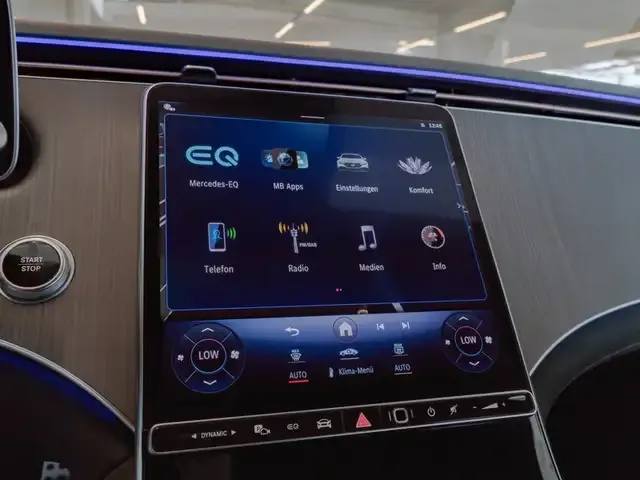 Mercedes-Benz EQE 350