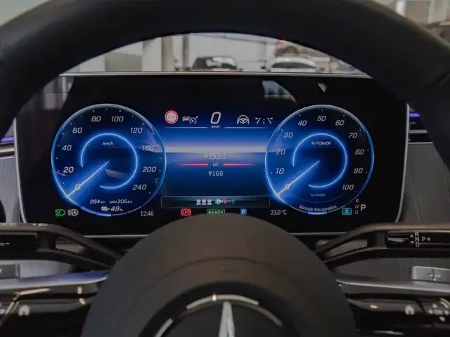 Mercedes-Benz EQE 350