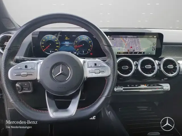 Mercedes-Benz GLB 35 AMG