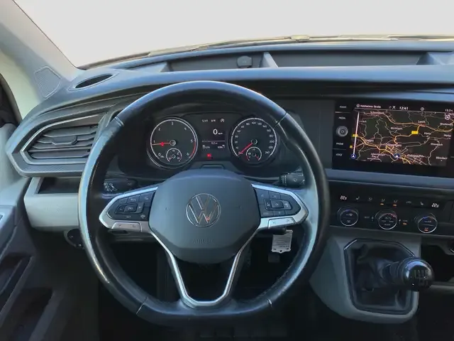 Volkswagen T6.1 Caravelle