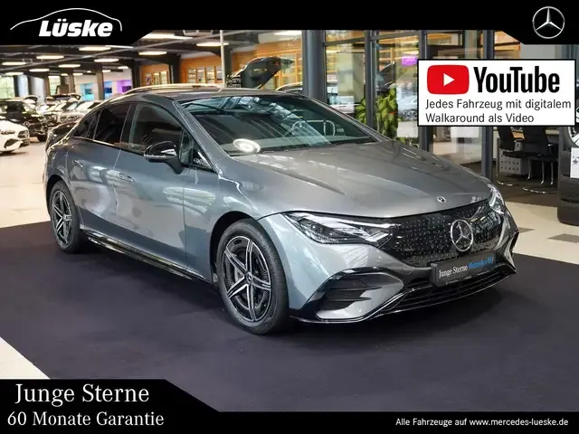 Mercedes-Benz EQE 300