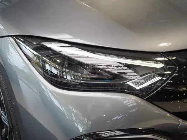 Mercedes-Benz EQE 300