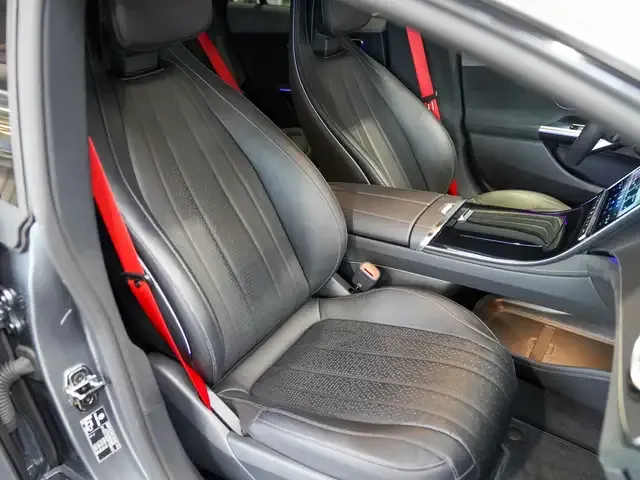 Mercedes-Benz EQE 300