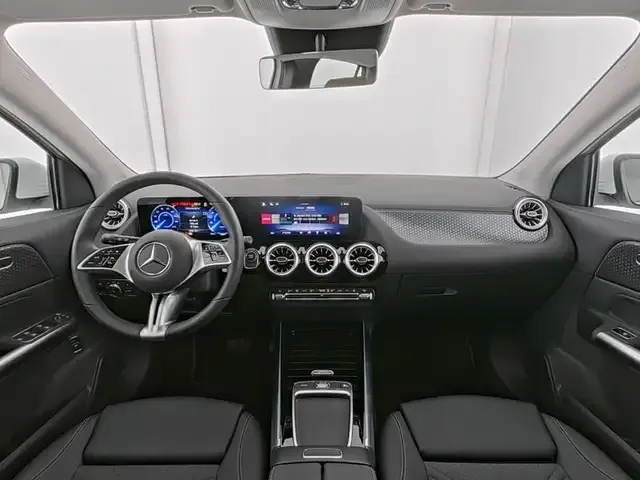 Mercedes-Benz EQA 300