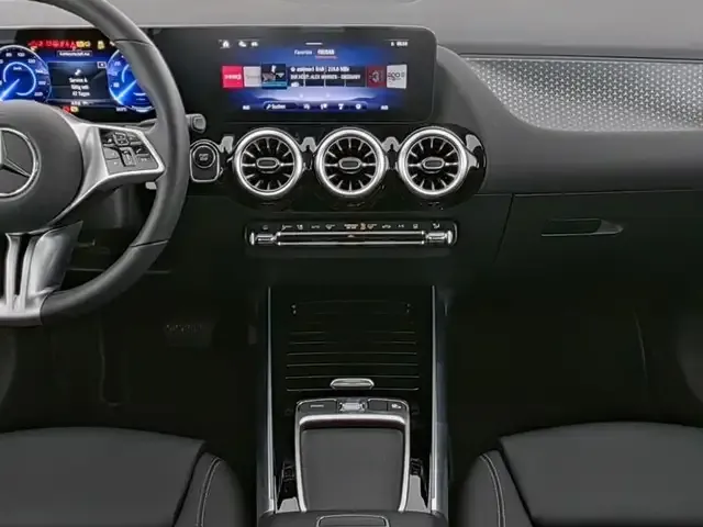 Mercedes-Benz EQA 300