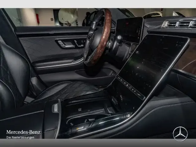 Mercedes-Benz S 600