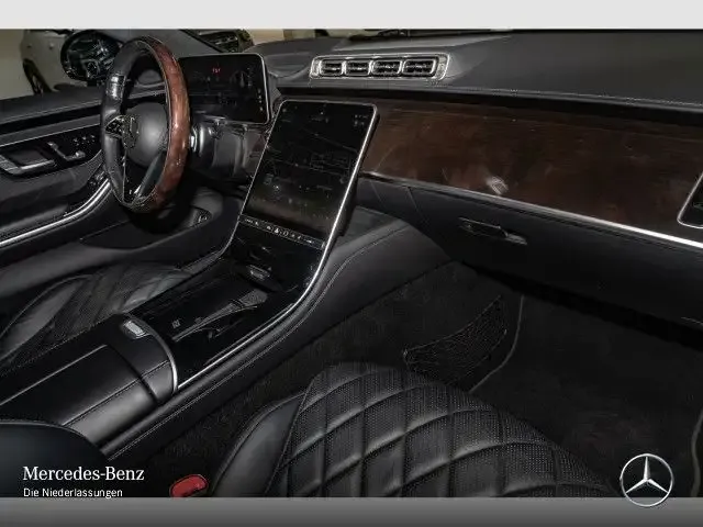 Mercedes-Benz S 600