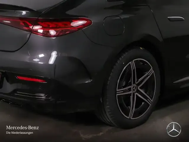 Mercedes-Benz EQE 350