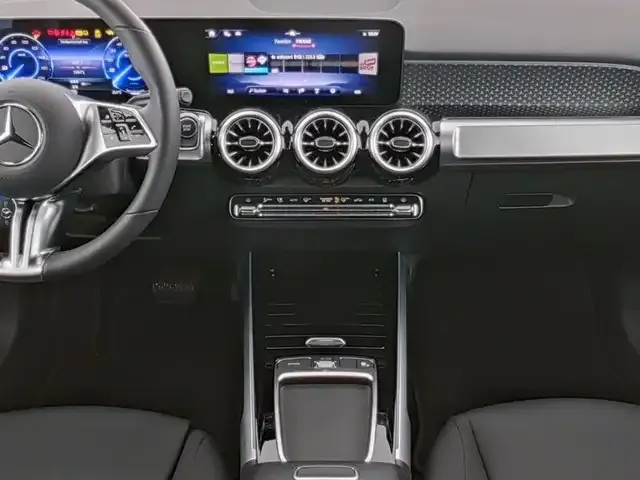 Mercedes-Benz EQB 300
