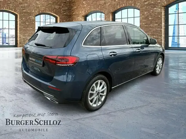 Mercedes-Benz B 250
