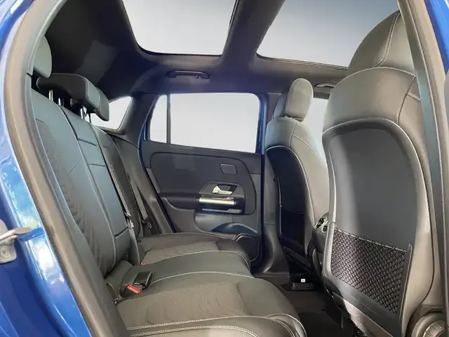 Mercedes-Benz EQA 300