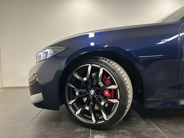 BMW 340