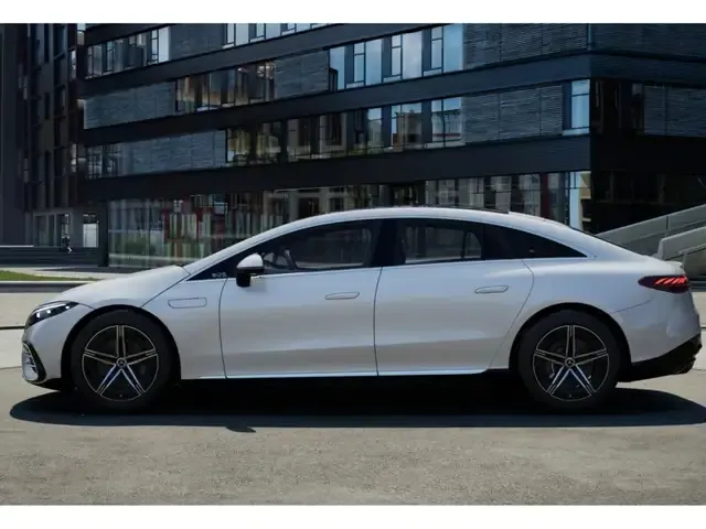 Mercedes-Benz EQS