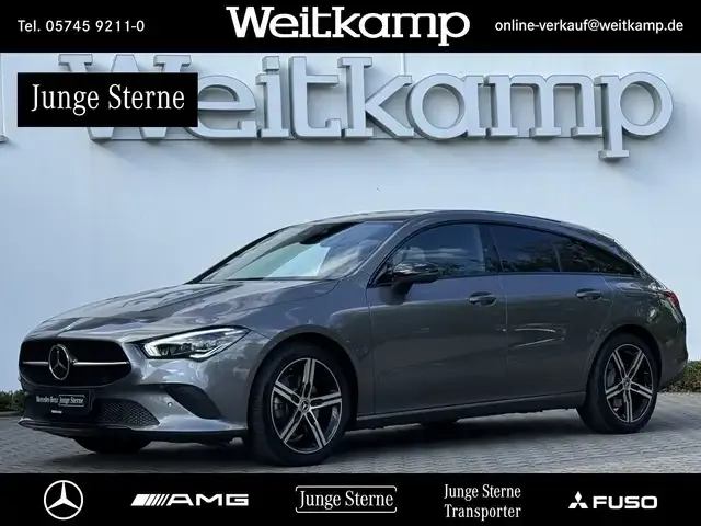 Mercedes-Benz CLA 220