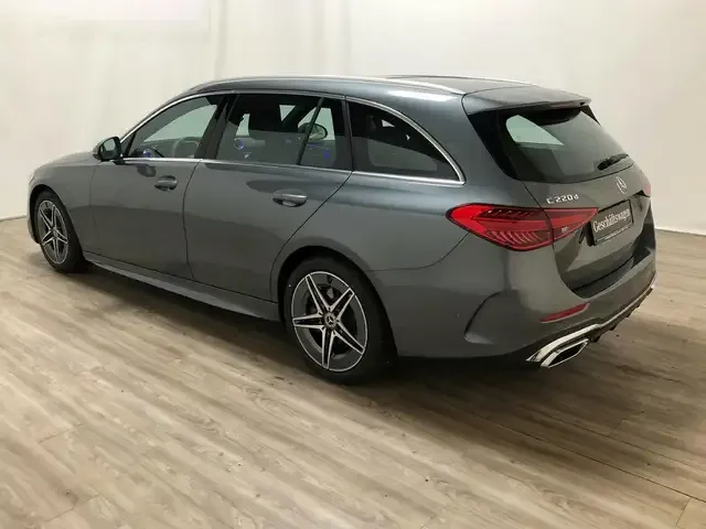 Mercedes-Benz C 220