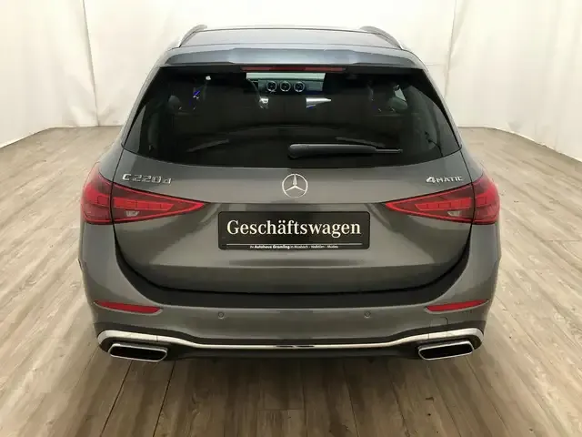 Mercedes-Benz C 220