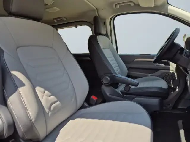 Volkswagen T7 Caravelle