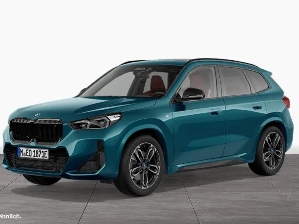 BMW iX1