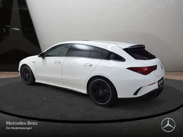 Mercedes-Benz CLA 45 AMG