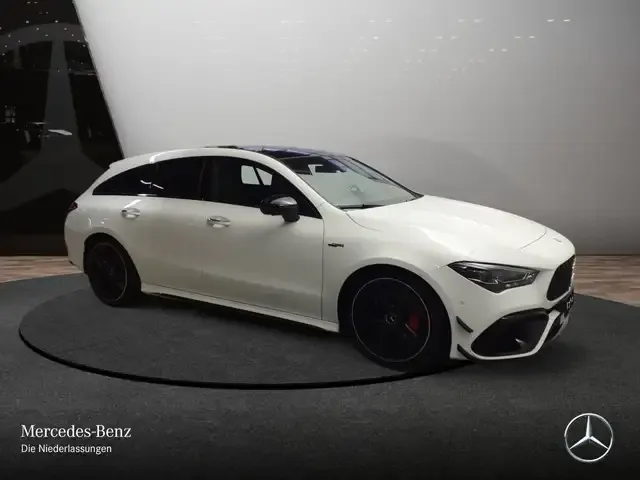Mercedes-Benz CLA 45 AMG