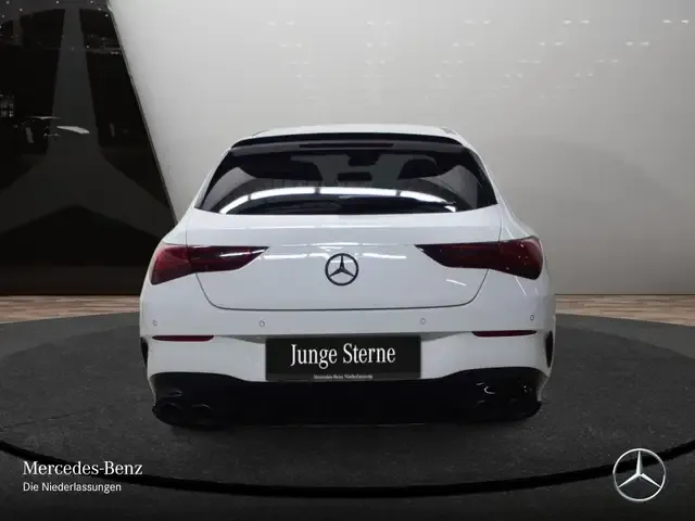 Mercedes-Benz CLA 45 AMG