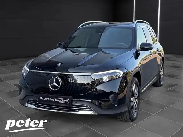 Mercedes-Benz EQB 300
