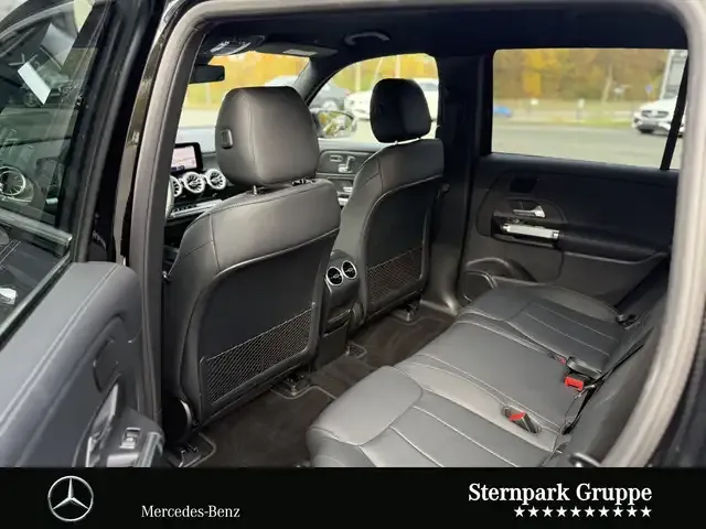 Mercedes-Benz EQB 300