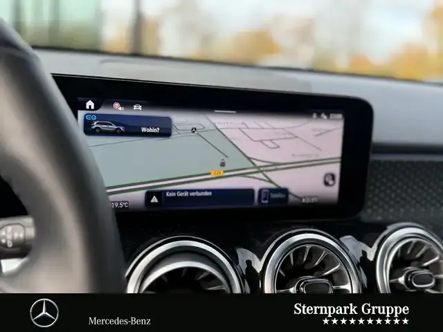 Mercedes-Benz EQB 300